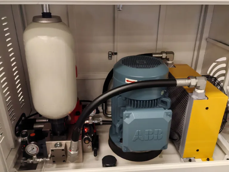 CNC Busbar Punching Machine Hydraulic station